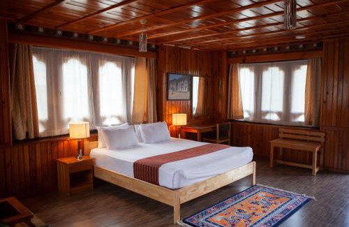 Paro Hotel | Olathang Cottages