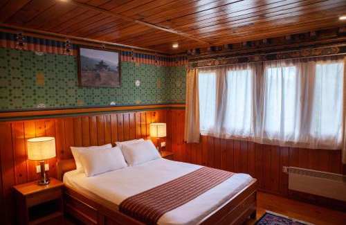 Paro Hotel | Olathang Cottages