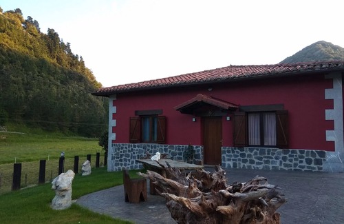 Mutriku Ski Chalet | OLATZ ESKOLA ETXEA - The heart of the GEOPARK