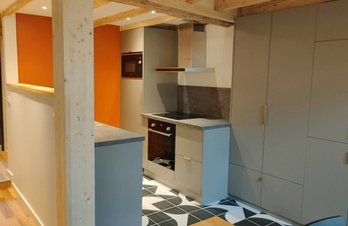 Annecy Old Town Apartment | Old Annecy - 4-star apartment - near the lake - Pâquier - Historic center