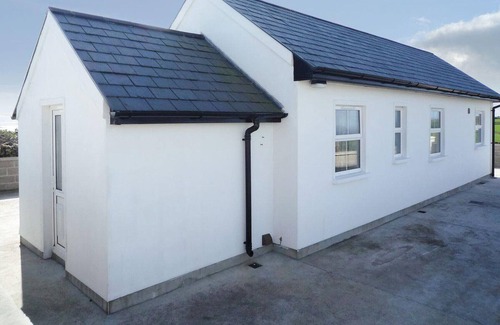 Heir Island Cottage | Old Barn Cottage Heir Island by Trident Holiday Homes