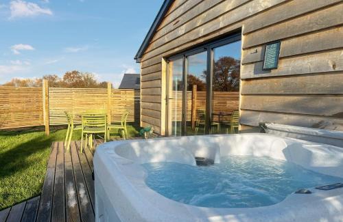 Attleborough Resort | Old Buckenham Country Park