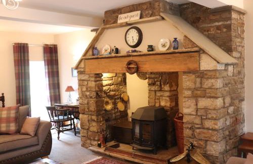 Hawes House | Old Camms Holiday Cottages