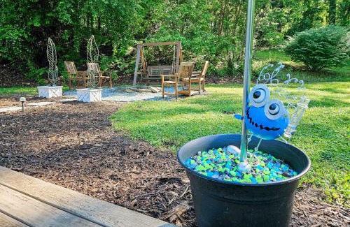 Hendersonville House | Old Cannon Retreat