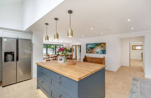 Glentham Cottage | OLD CHAPEL, pet friendly, character holiday cottage in Ingham