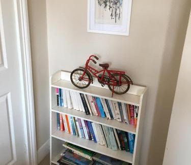 Newport Bed & Breakfast | Old Church House