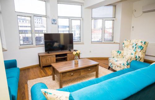 Slivek Apartment | Old City Square Apartment