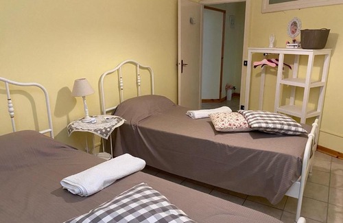Montagano Bed & Breakfast | OLD CLOCK
