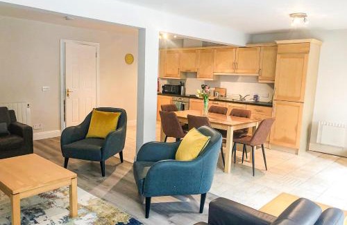 Terryglass House | Old Court Holiday Homes Terryglass - Sleeps 6