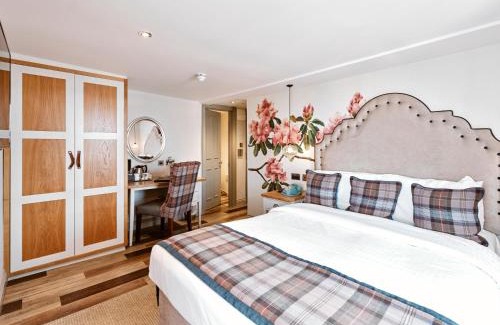 St Aubin Hotel | Old Court House Inn