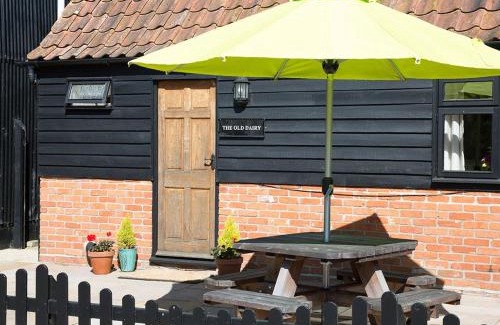 Wenhaston House | Old Dairy - Ukc3169