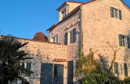 Brusje Cottage | Old Dalmatian stone house with sea view - Island of Hvar
