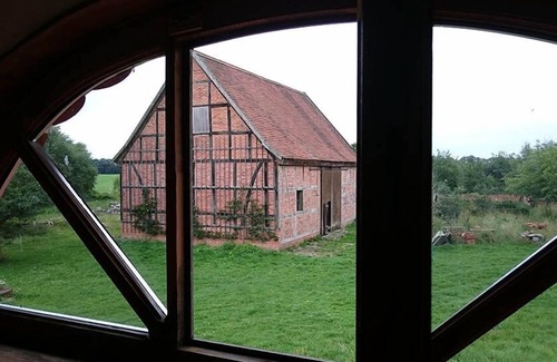 Wendemark House | Old, detached half-timbered house directly on the Elbe dyke
