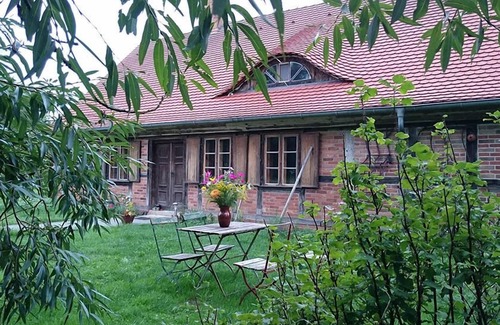 Wendemark House | Old, detached half-timbered house directly on the Elbe dyke