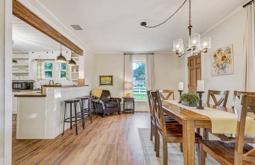 Monument House | Old Farmhouse , Downtown Monument