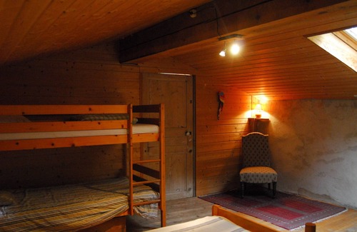 Boffres House | old farmhouse rental in 1756
