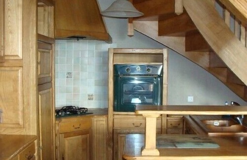Ardes Other | Old farmhouse tastefully renovated, very good comfort,
