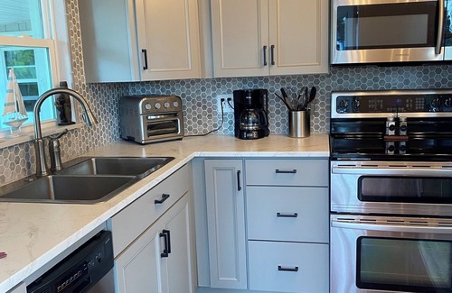 Bonita Springs House | Old Florida 2-bedroom house Downtown Bonita Springs, 1 Block from Old 41
