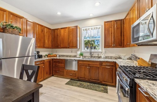 Cedar Key Apartment | Old Florida Paradise