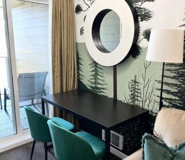Regional District of Nanaimo Apartment | Old Forest Resort Suite Heated Pool Hot Tub Sauna Beach Vancouver Island