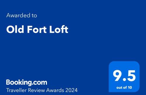 Fort Smith Apartment | Old Fort Loft King & Queen suites nearest accomodation to Marshals Museum power your EV for free!