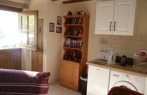 Chateaumeillant Apartment | Old French Country Cottage for 2 nature lovers paradise
