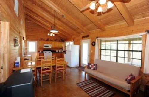 Utopia Cabin | Old Glory River Cabin