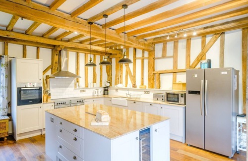 Darsham Cottage | Old Hall Barn - sleeps 14 guests in 7 bedrooms