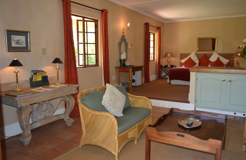 Curry's Post Hotel | Old Halliwell Country Inn