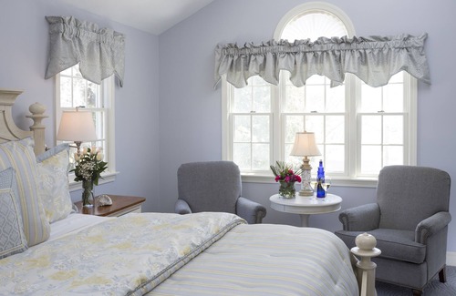 Chatham Bed & Breakfast | Old Harbor Inn