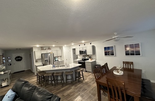 Huron House | OLD HOMESTEAD #1- STUNNING LAKE VIEWS! STEPS FROM LAKE ERIE!