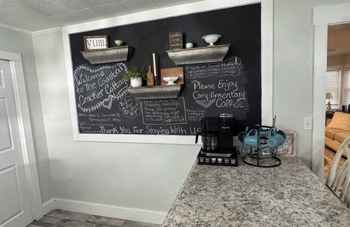 Homosassa House | Old Homosassa Living! Seconds to all the action!