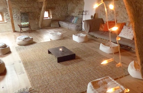 Fiac House | Old house with view and enclosed garden