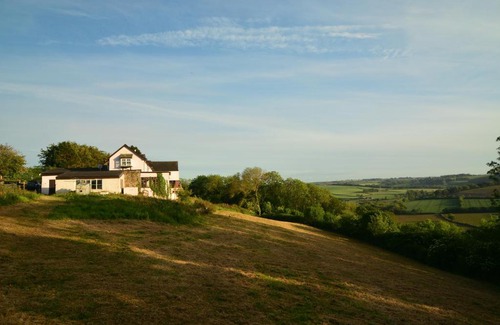 Westleigh Bed & Breakfast | Old Keepers Cottage