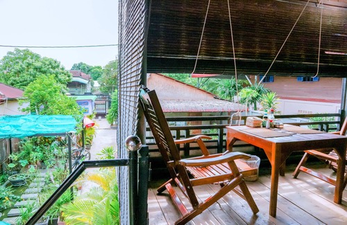 Siem Reap House | Old Khmer Wooden House + Breakfast