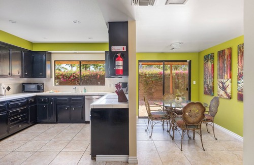 Old Las Palmas House | Old Las Palmas Perfection- Spacious 3 Bed, 3 Bath Beautiful Home