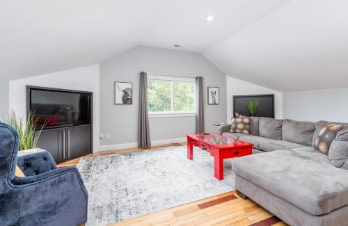 Swannanoa Apartment | Old Lytle Cove Rd - Upper Unit