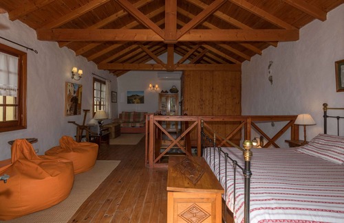 El Mundillo Cottage | Old mill in Santa Lucia
