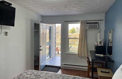 Algoma District Hotel | Old Mill Motel