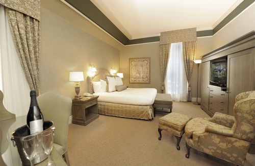 Old Mill Hotel | Old Mill Toronto
