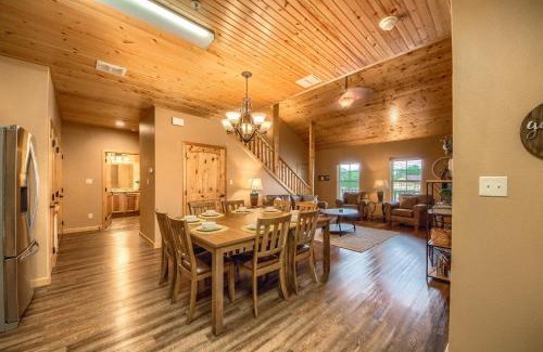 Gruene Apartment | Old Mills Resort OM A14