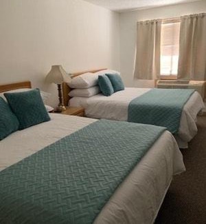 Deer Lodge Hotel | Old Montana Inn