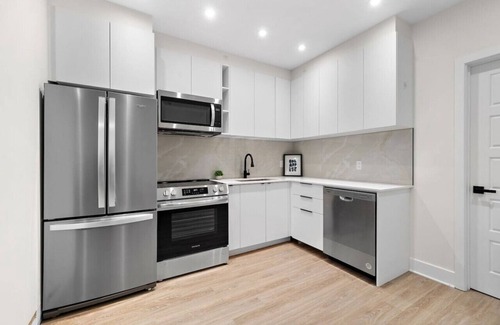 Old Montreal Apartment | Old Montreal Luxury Apartment