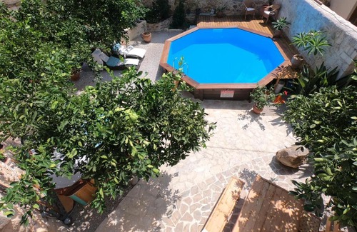 Maroulas Bed & Breakfast | Old Olive Mill Maroulas - Bed and Breakfast