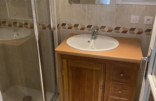 Cize House | Old renovated house near the Hérisson lakes and waterfalls region