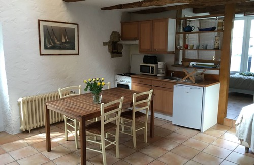 Ploemel House | Old renovated stone house in the town of Ploemel