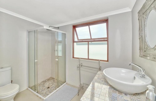 Cape Agulhas House | Old Sam's Cottage