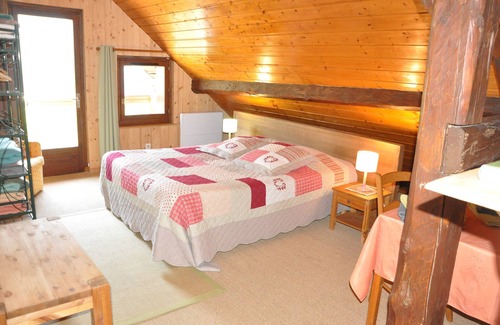 Queige House | Old Savoyard farmhouse renovated in the Beaufortain Massif