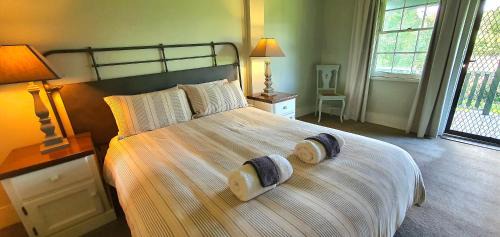 Barrington House | Old Schoolmaster's Cottage on the Barrington River