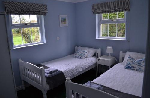 Glynarthen House | Old Stone Cottage